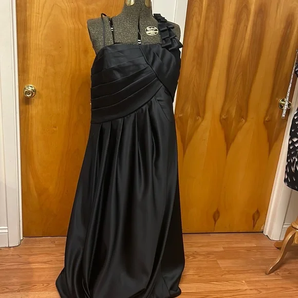 Andrew Adela | Dresses | Andrew Adela Size 28 Black Long Dress New With  Tags | Poshmark